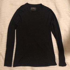 Black- Long Sleeve Workout Top